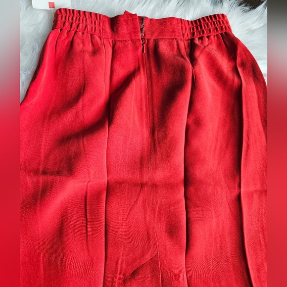 Silk Vintage Skirt - Picture 9 of 10